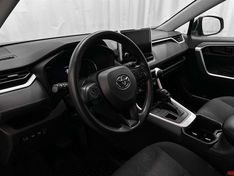 toyota RAV4 2023 - 11