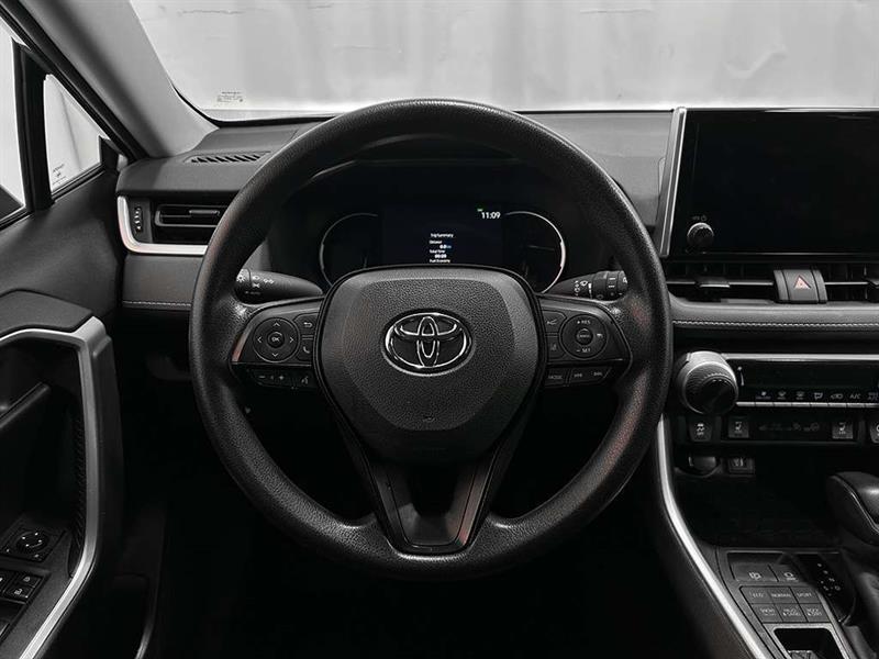 toyota RAV4 2023 - 17