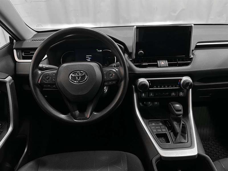 toyota RAV4 2023 - 26