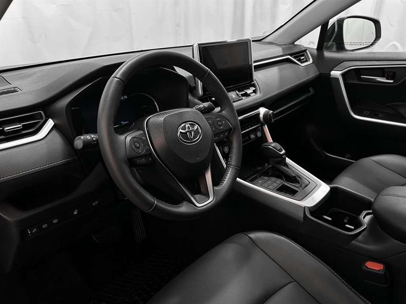 toyota RAV4 2023 - 11