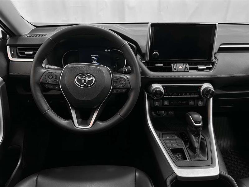 toyota RAV4 2023 - 25