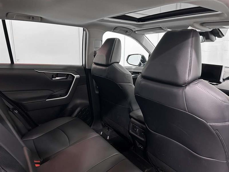 toyota RAV4 2023 - 26