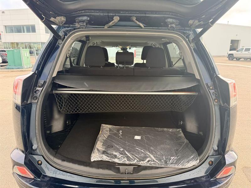 toyota RAV4 2017 - 31