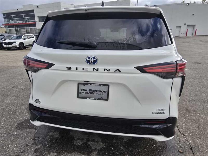 toyota Sienna 2022 - 10