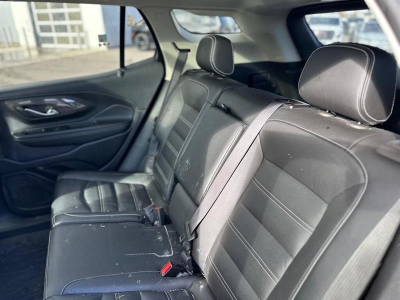 gmc Terrain 2022 - 17