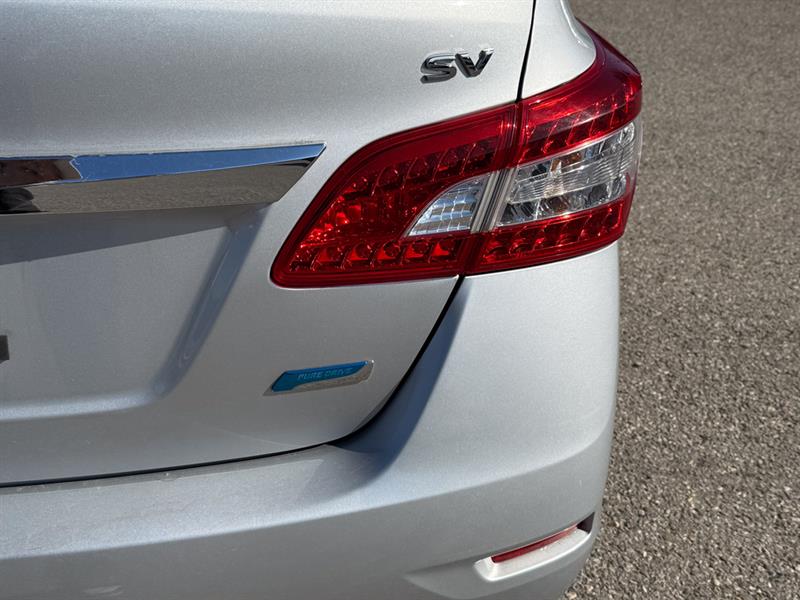 nissan Sentra 2015 - 12