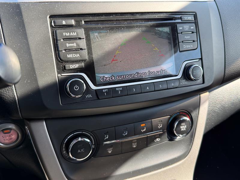 nissan Sentra 2015 - 22