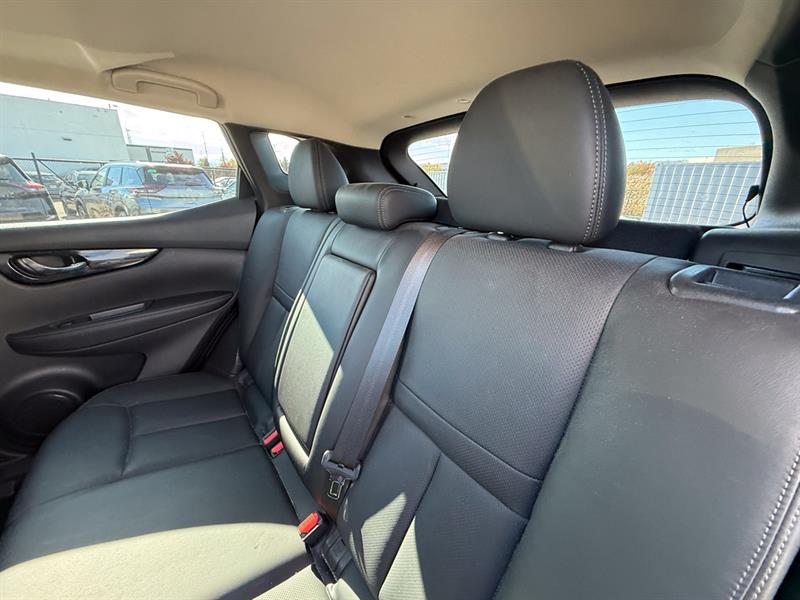 nissan Qashqai 2018 - 12