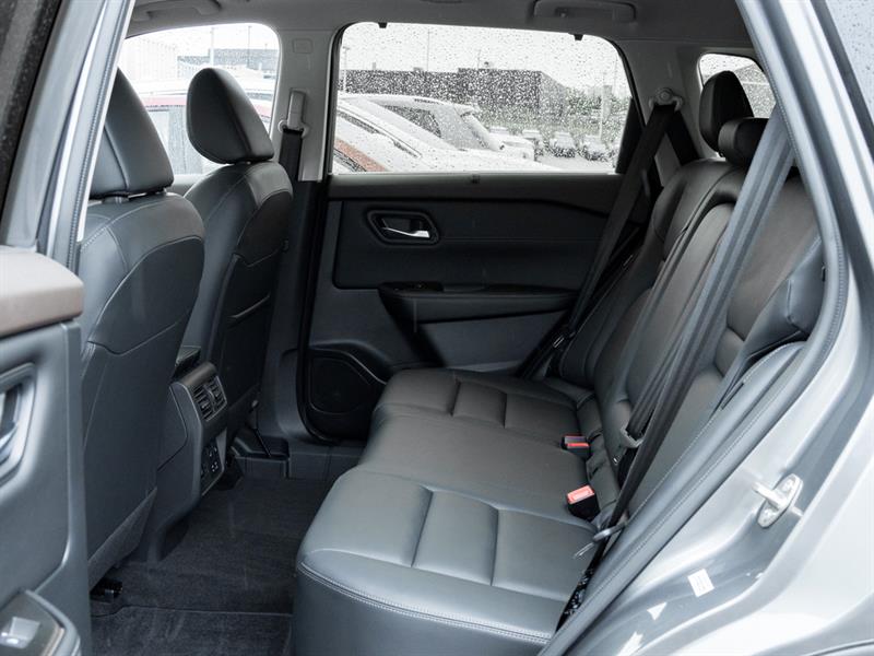 nissan Rogue 2023 - 25