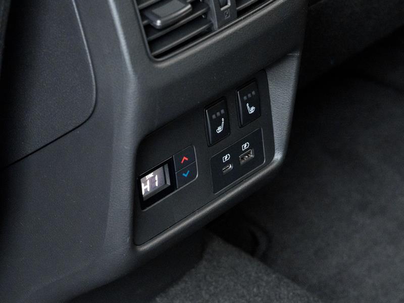 nissan Rogue 2023 - 26