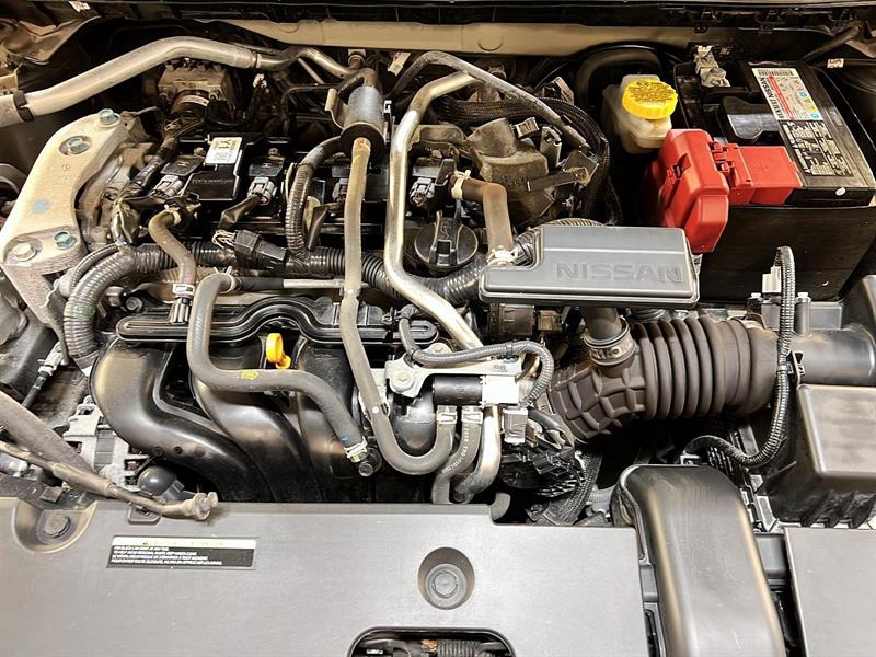 nissan Sentra 2023 - 12