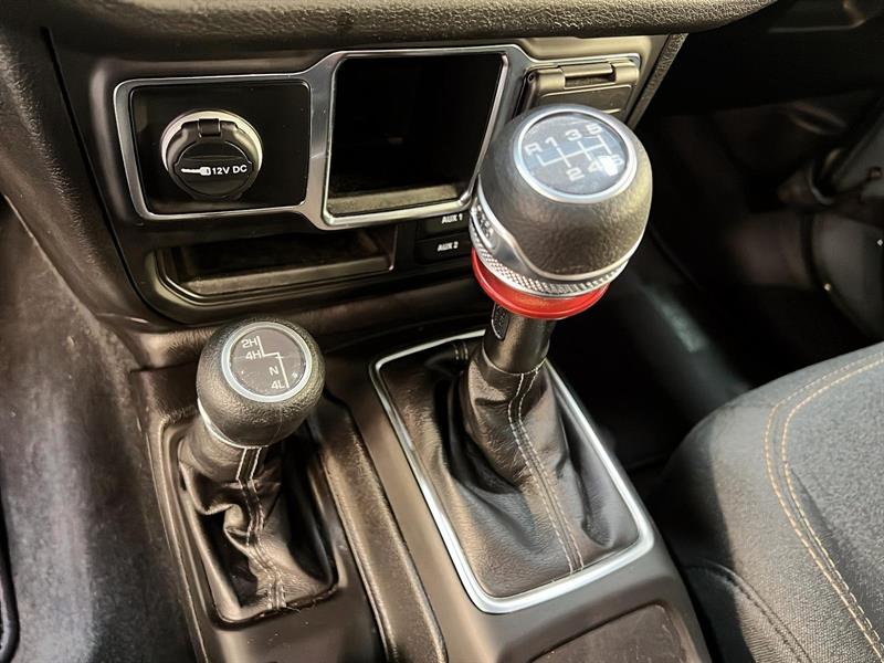 jeep Wrangler 2024 - 13