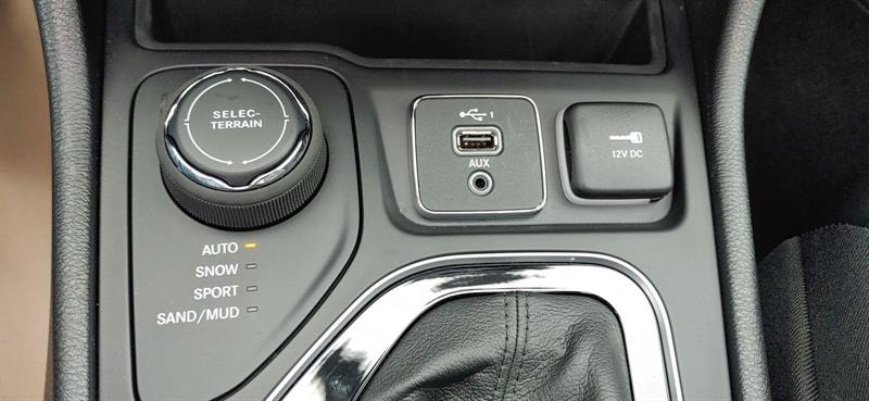 jeep Cherokee 2023 - 7