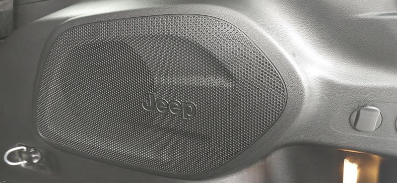 jeep Cherokee 2023 - 17