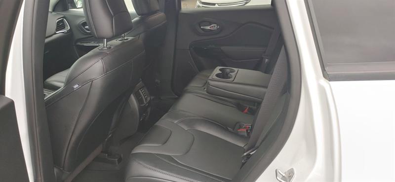 jeep Cherokee 2023 - 18