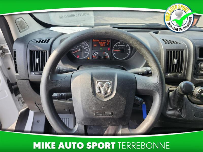 ram ProMaster 2017 - 16