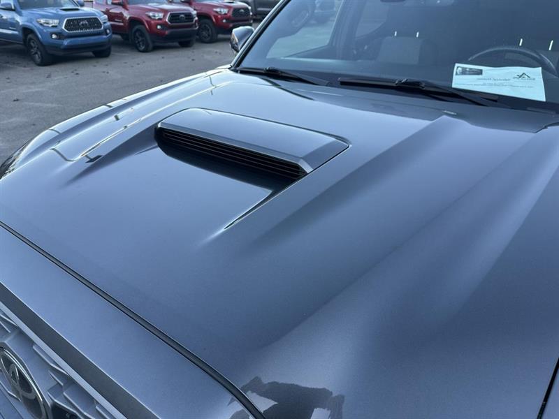 toyota Tacoma 2023 - 20