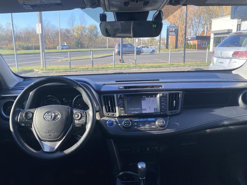 toyota RAV4 2018 - 30