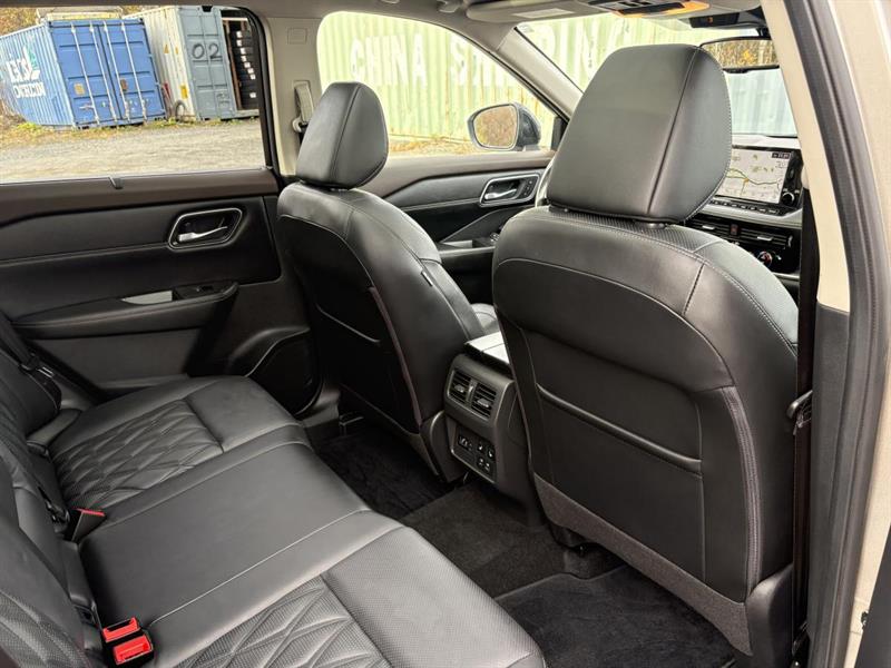 nissan Rogue 2021 - 38