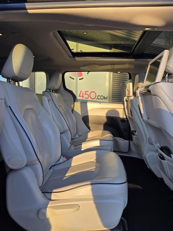 chrysler Pacifica Hybrid 2017 - 12