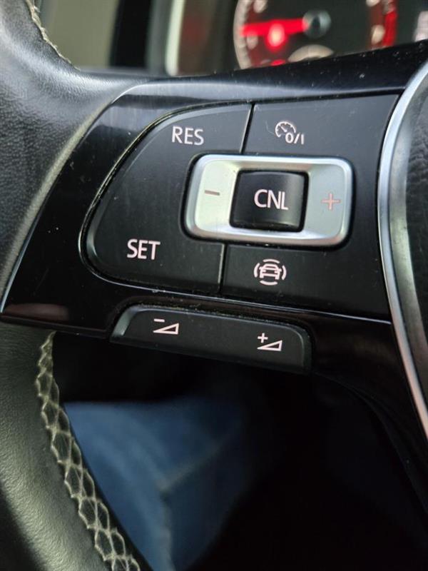 volkswagen Jetta 2019 - 18