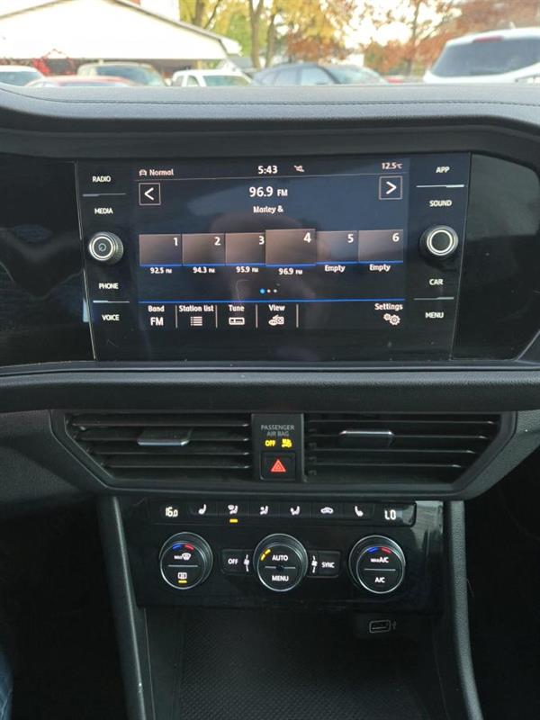 volkswagen Jetta 2019 - 20