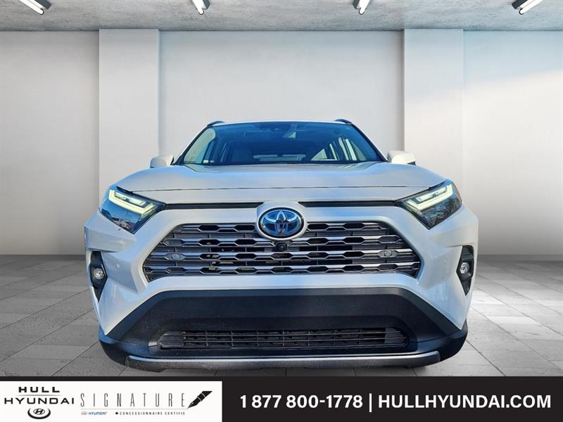 toyota RAV4 2024 - 2