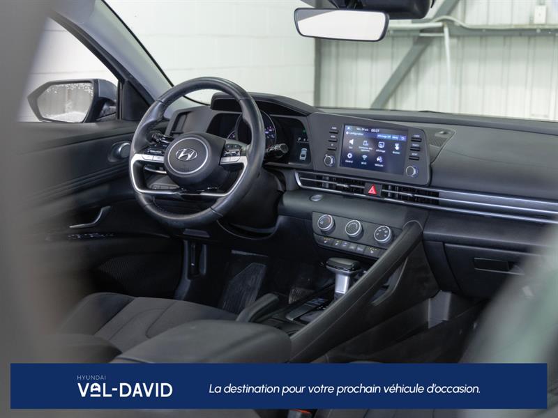 hyundai Elantra 2021 - 17