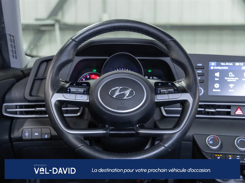 hyundai Elantra 2021 - 24