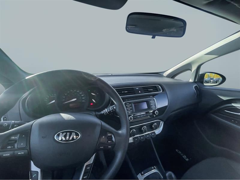kia Rio 2017 - 12