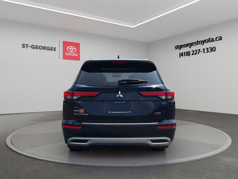 mitsubishi Outlander 2023 - 6