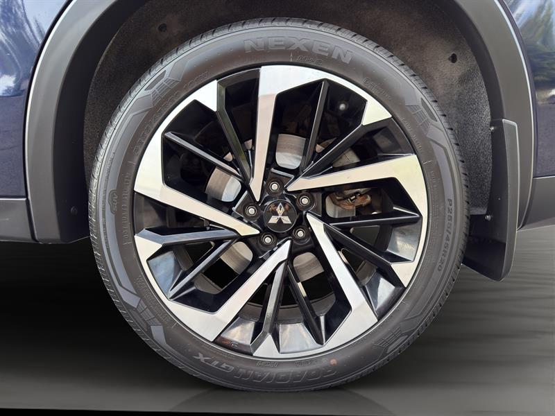 mitsubishi Outlander 2023 - 9