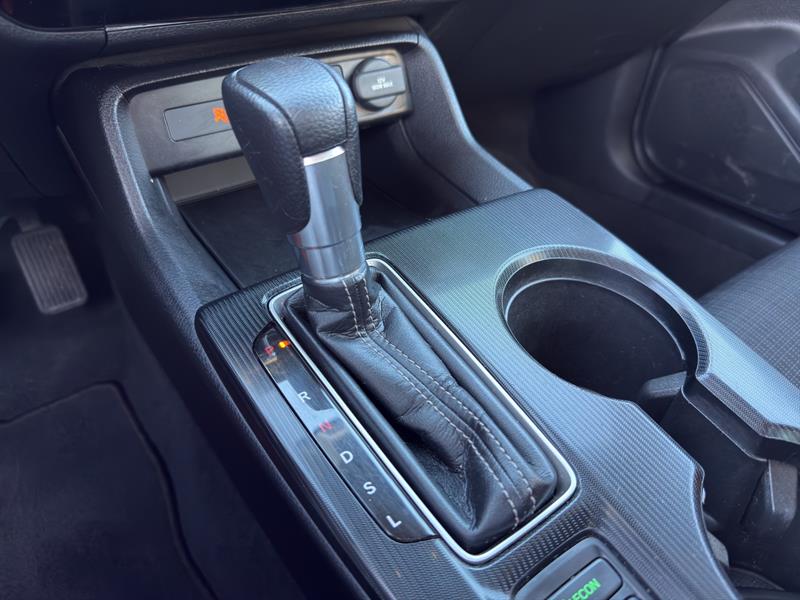 honda Civic 2022 - 27