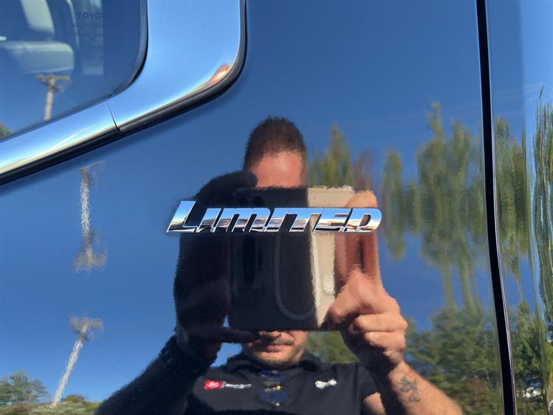 toyota Tundra 2023 - 10