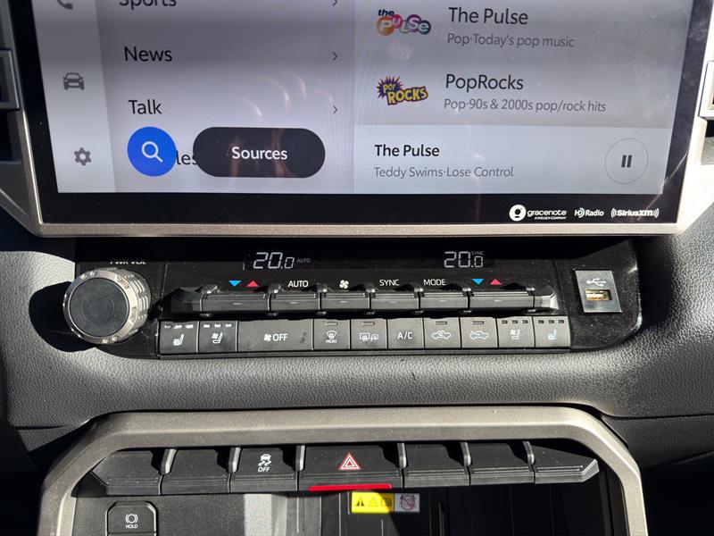 toyota Tundra 2023 - 30