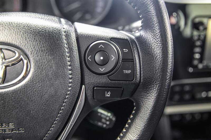 toyota Corolla iM 2018 - 17