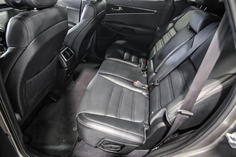kia Sorento 2016 - 12