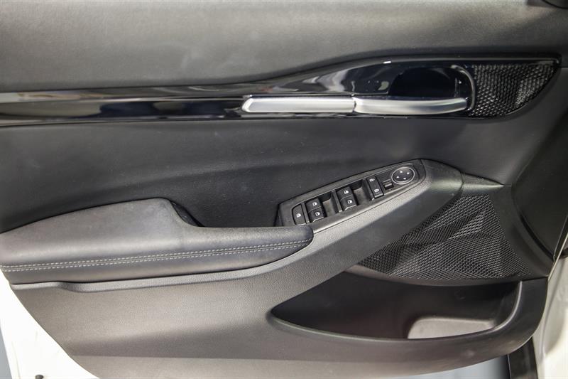 kia Seltos 2023 - 12