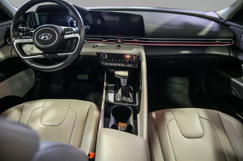 hyundai Elantra hybride 2023 - 25