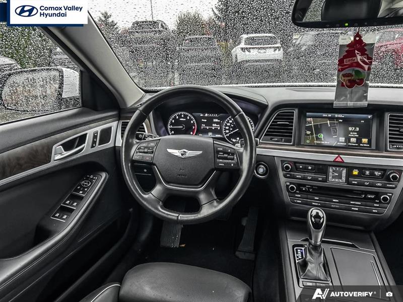 hyundai Genesis 2015 - 11