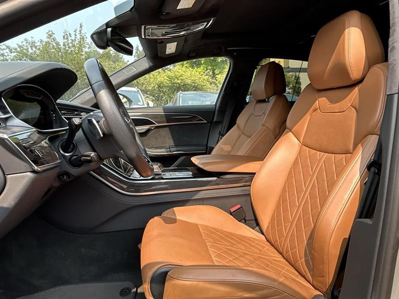 audi S8 2022 - 19