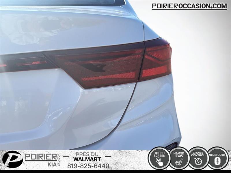 kia Forte 2024 - 26