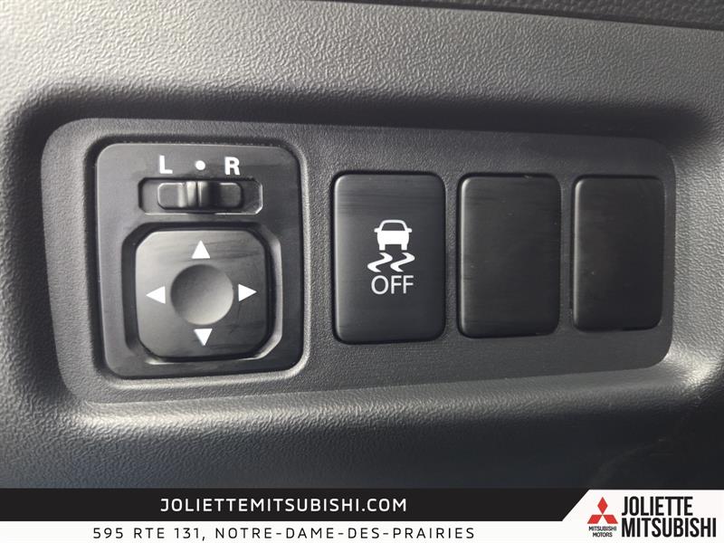 mitsubishi Mirage 2023 - 19