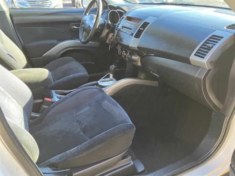 mitsubishi Outlander 2012 - 7