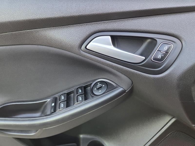 ford Focus 2016 - 25