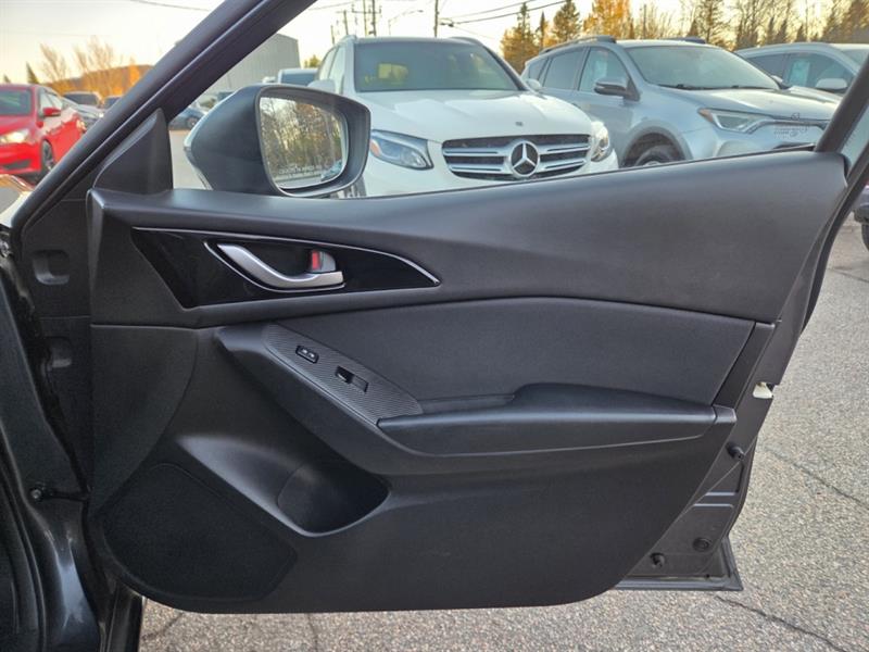 mazda Mazda3 2014 - 22