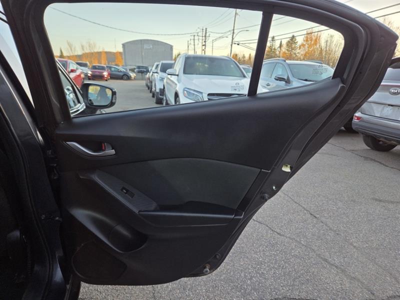 mazda Mazda3 2014 - 23