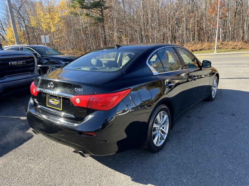 infiniti Q50 2017 - 6