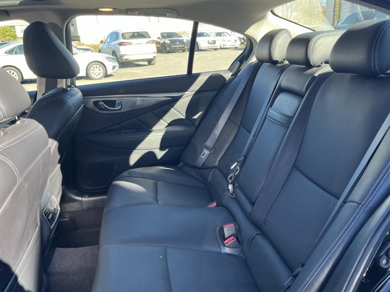 infiniti Q50 2017 - 14