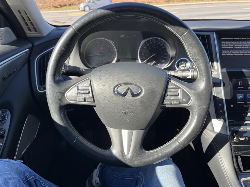 infiniti Q50 2017 - 26